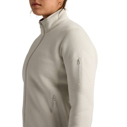 Arc'teryx Covert Cardigan - Women's 5