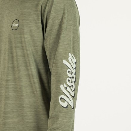 VISSLA Twisted Long-Sleeve Rashguard - Men's 1