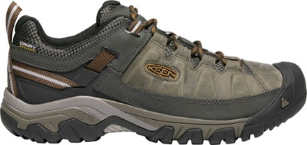 men's targhee iii waterproof hiking shoes