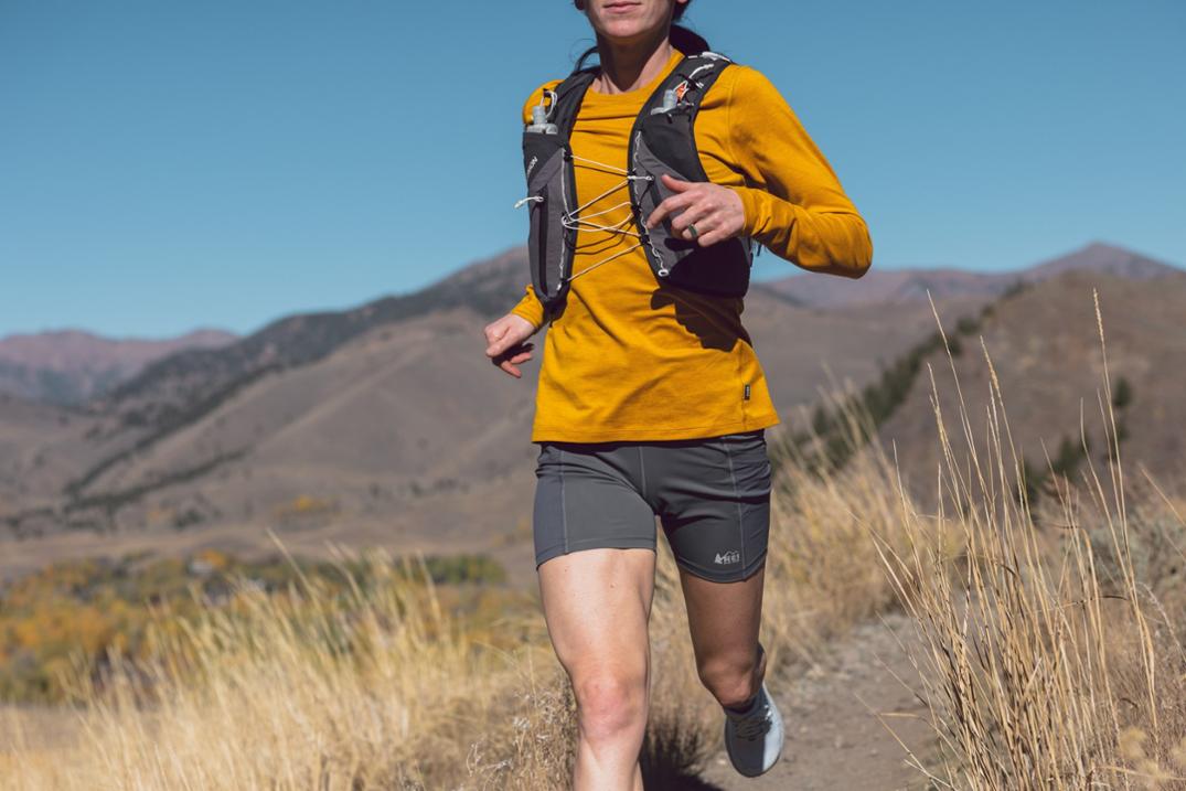 Location Image for Midweight Long-Sleeve Base Layer Top - Women's