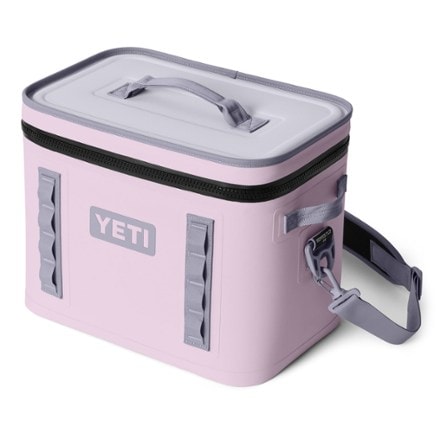 YETI Hopper Flip 18 Soft Cooler 1