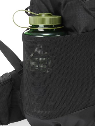 REI Co-op Trail 40 Pack - Women's Water bottle pocket (water bottle not included)