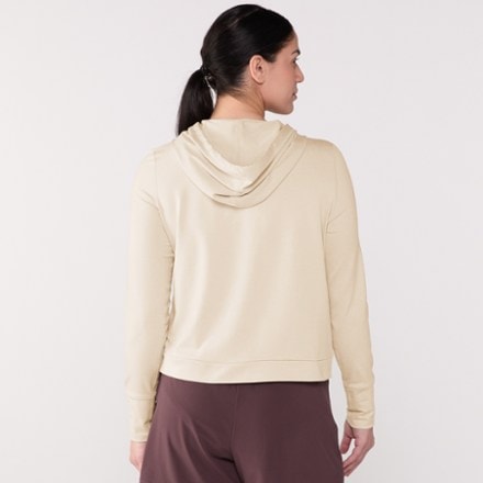Vuori Halo Essential Hoodie - Women's 2