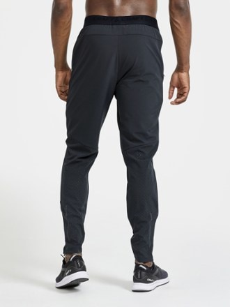 Craft ADV Essence Perforated Pants - Men's 2