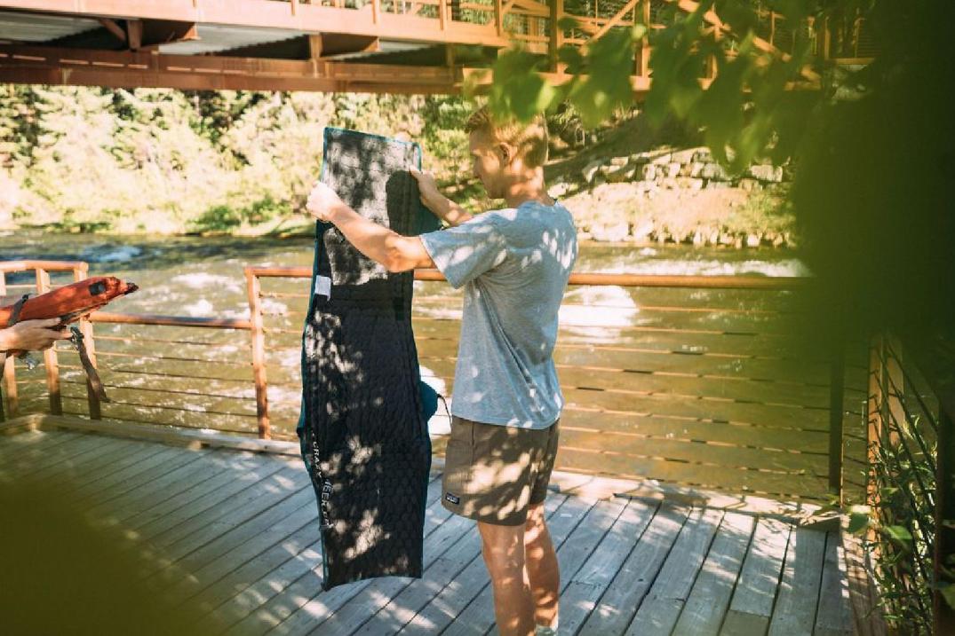 Location Image for Hex 2.0 Power Lounger Chair