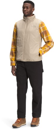 The North Face Standard Insulated Vest - Men's 2