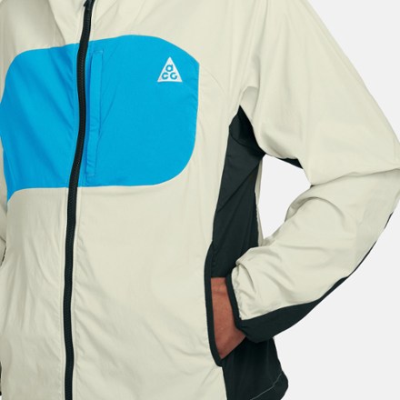 Nike ACG Five Towers UV Jacket - Men's 2