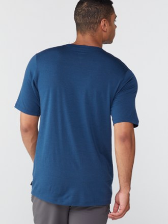 rei merino wool base layer