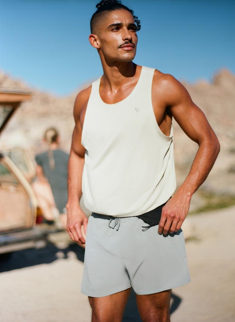 Location Image for Terrain Lined 5" Shorts - Men's