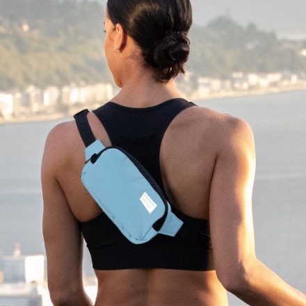 Amphipod R3 Express Convertible Pack 4