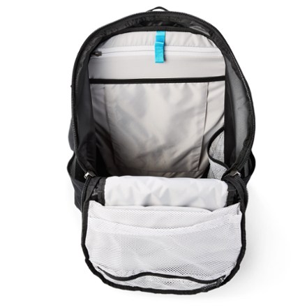 REI Co-op Trail 40 Pack - Women's 3