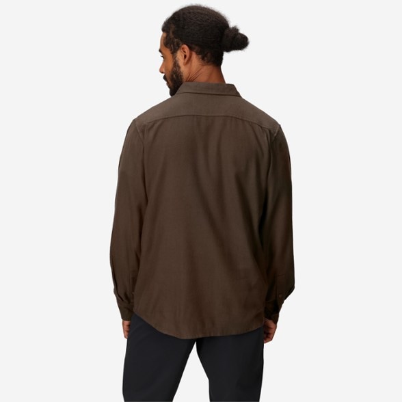 On Body Image of color Hickory Nut