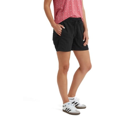 Sherpa Adventure Gear Palmo Shorts - Women's 3