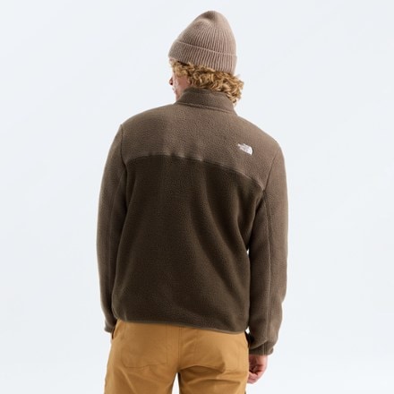 The North Face Yumiori Quarter-Zip Pullover - Men's 1