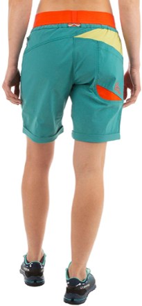 La Sportiva Mantra Shorts - Women's 1