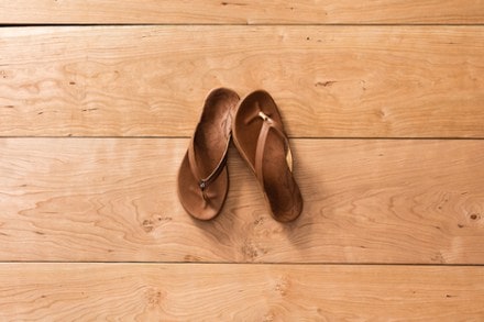 OluKai Honu Sandals - Women's 4