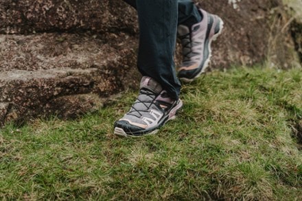 Location Image for X Ultra 360 GORE-TEX Hiking Shoes - Women's
