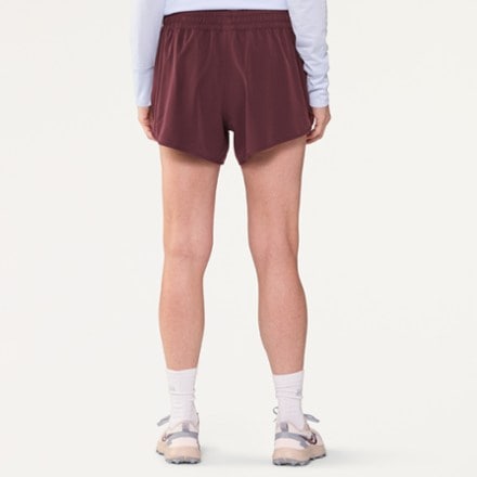 Vuori Clementine 4" Shorts - Women's 2