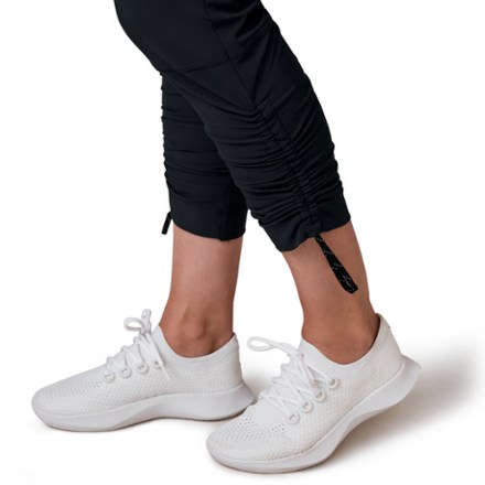 Free Country Get Out There Ruch Up Pants - Women's 3