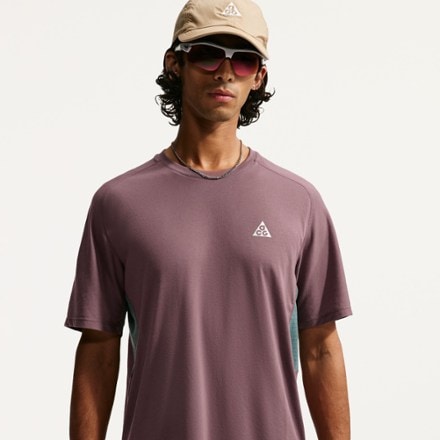 Nike ACG Solar Chase T-Shirt - Men's 4