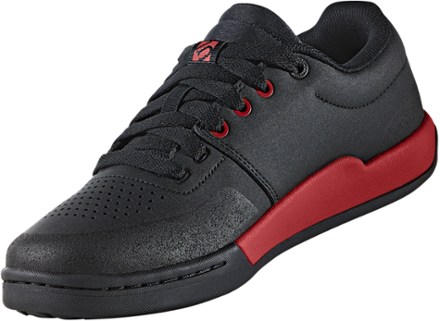 Five Ten Freerider Pro Mountain Bike Shoes - Men's Front quarter view (Black/Red)