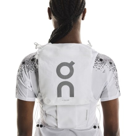 On Ultra Hydration Vest Pro 5
