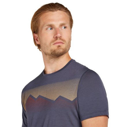 Icebreaker Merino 125 Cool-Lite Sphere III T-Shirt - Men's 4