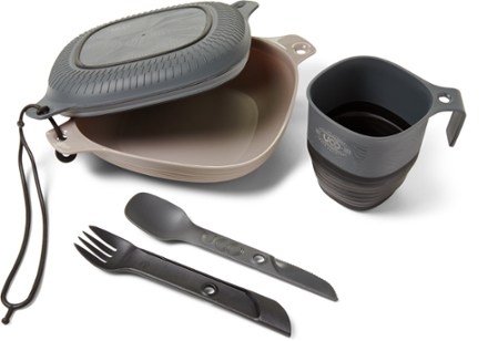Product Image of color Black/Tan