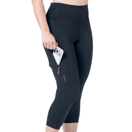 Terry Thermal Gravel Cycling Capris - Women's 6