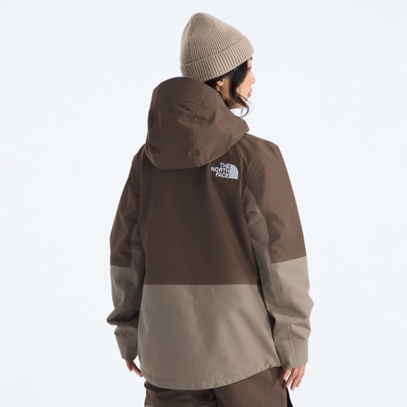 On Body Image of color Tnf Black/Smokey Brown