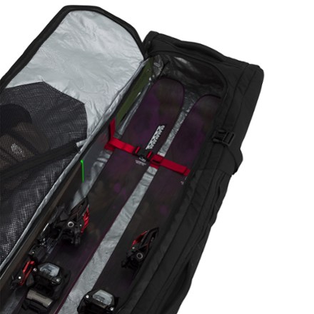 The North Face Base Camp Snow Roller 6