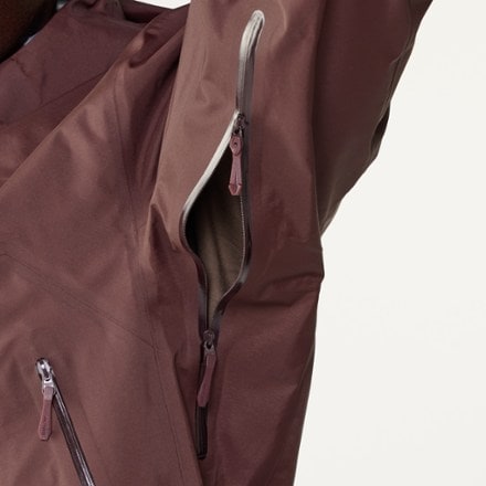 Arc'teryx Beta SL Jacket - Men's 6