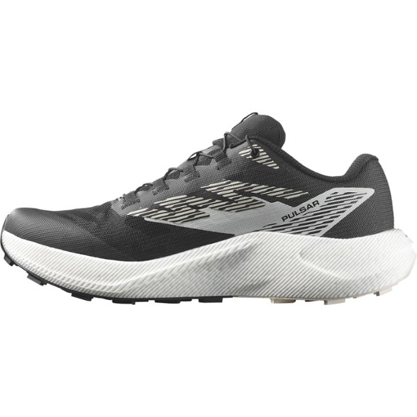 Detail Image of color Black/Lunar Rock/White