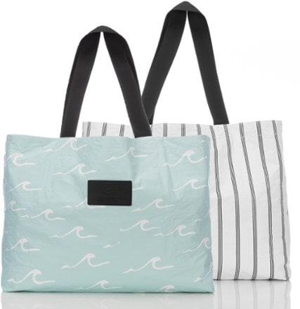 ALOHA Collection Seaside Holo Holo Reversible Tote 0