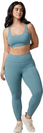 Vuori Stride Bra 3