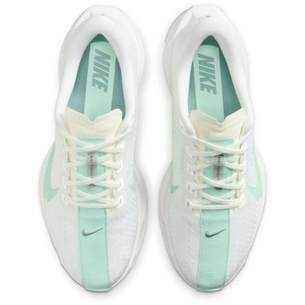 Nike Pegasus Plus Road-Running Shoes - Women's 5