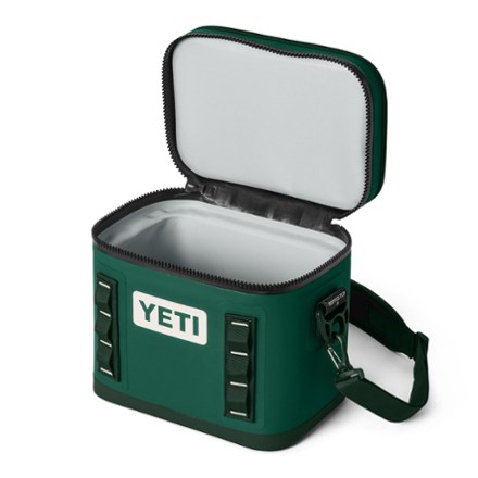 YETI Hopper Flip 8 Soft Cooler 4