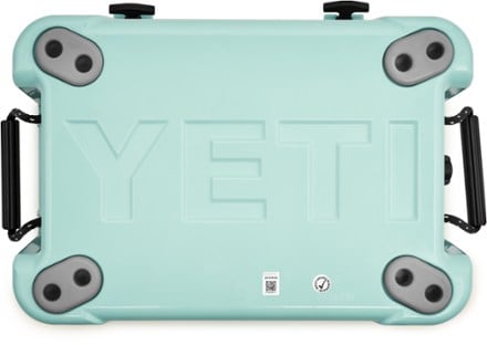 YETI Tundra 35 Cooler Side view (Seafoam)
