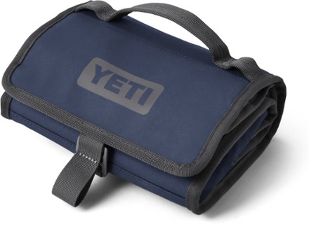 YETI Daytrip Lunch Bag 6