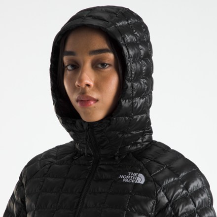 The North Face ThermoBall Hooded Insulated Jacket - Women's 4