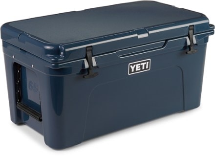 YETI Tundra 65 Cooler 0