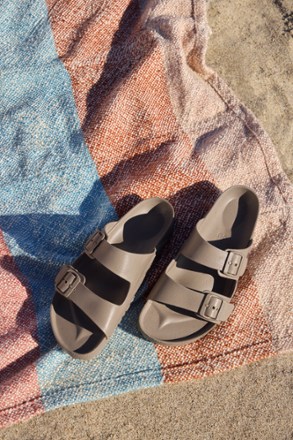 Birkenstock Bundle Men’s 9 Ladies 11 Blue Black Brown gray set of 3 Milano Oiled Leather in Color Insignia Blue | BIRKENSTOCK US main image 4