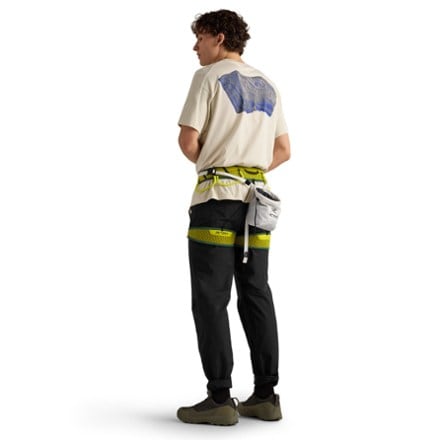 Arc'teryx Ion SL Chalk Bag 7