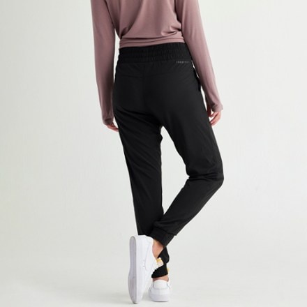 Free Fly Lined Pull-On Breeze Joggers - Women's 1