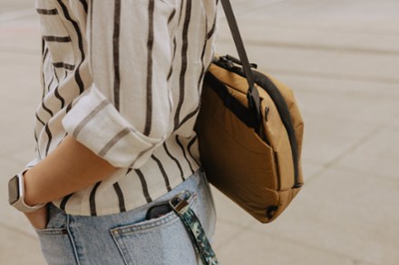 Peak Design Everyday Sling Bag V2 9