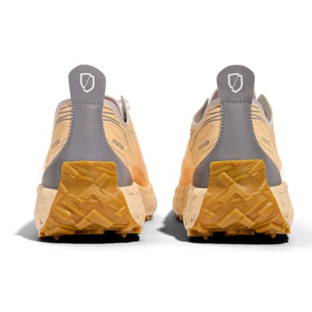 001 Trail-Running Shoes - Men's