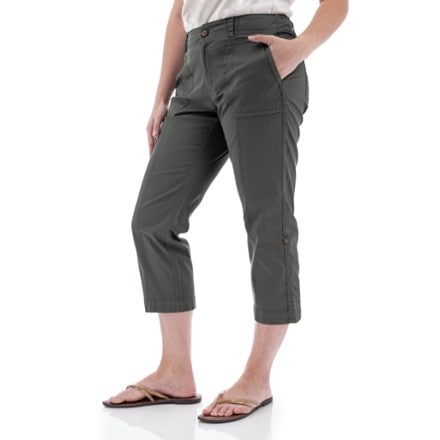 Aventura Delmar Organic Roll Tab Crop Pants - Women's 2