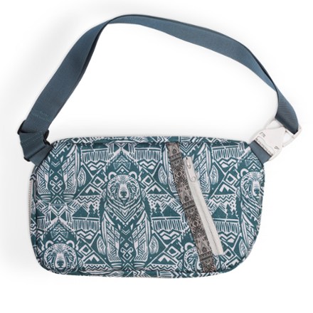KAVU Roam Sling Bag 1