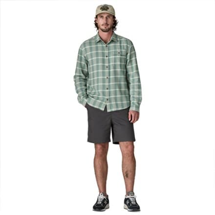 Patagonia Long-Sleeve Lightweight Fjord Flannel Shirt - Men's 3