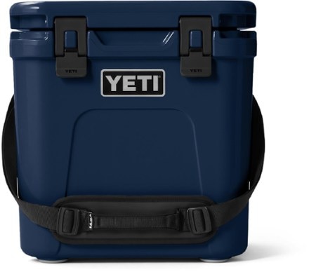YETI Roadie 24 2.0 Hard Cooler 0